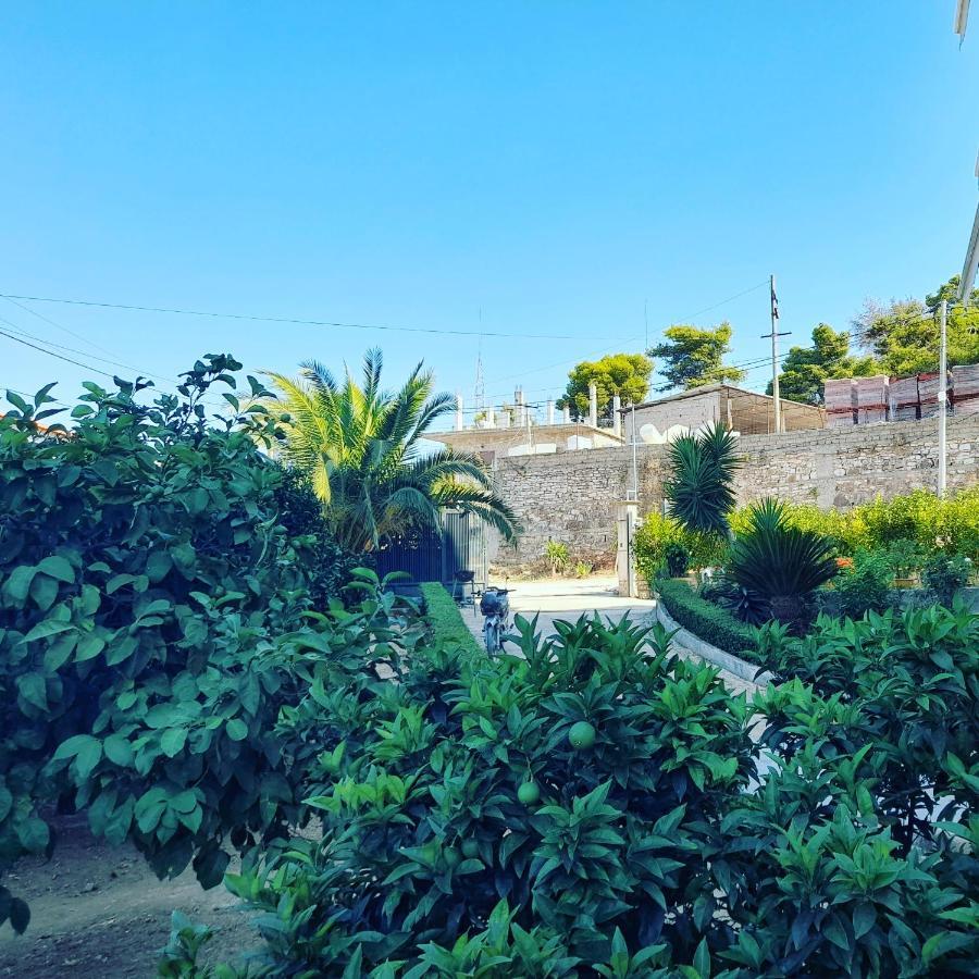 Vila Marjana Sarandë Eksteriør billede